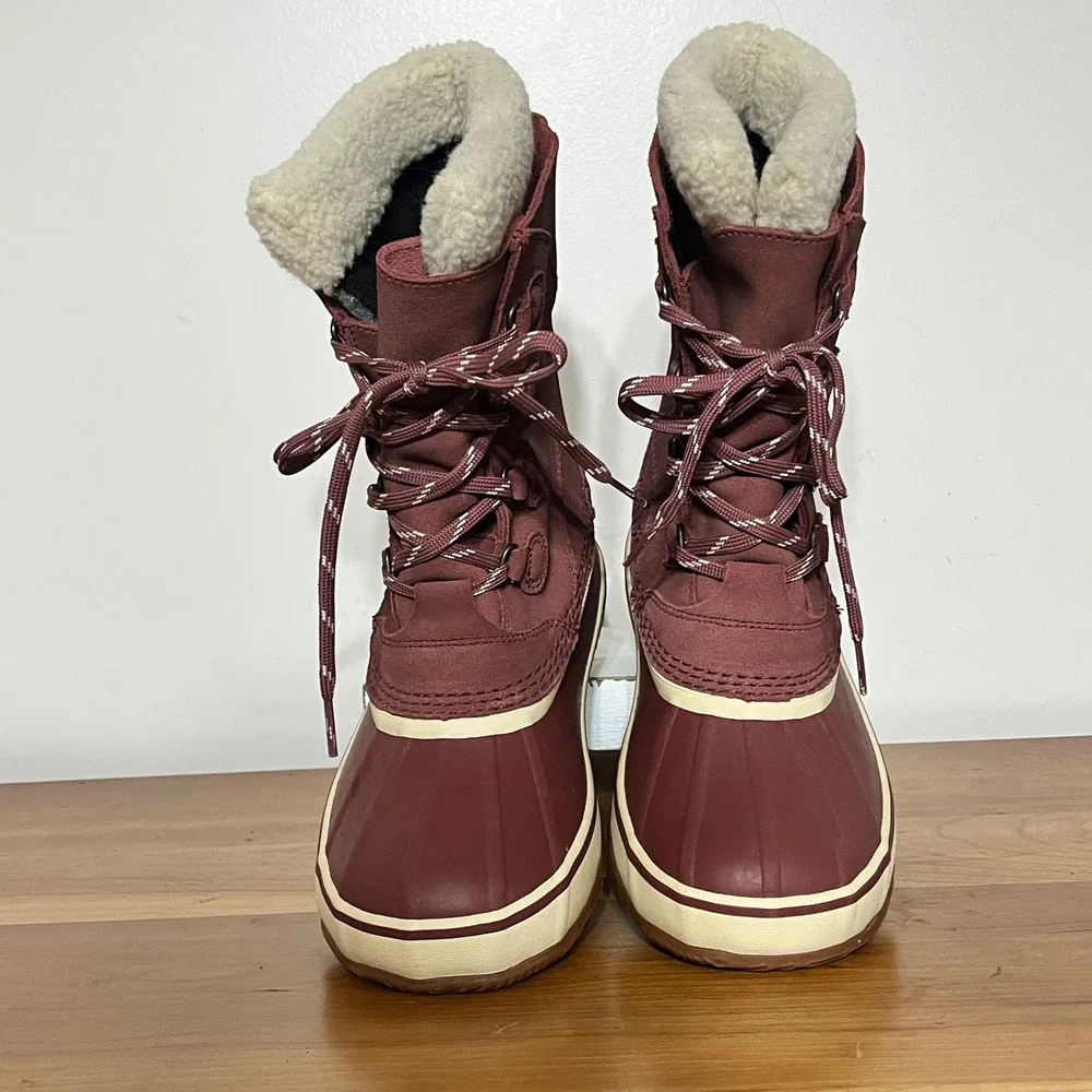 LL Bean Womens Wildcat Boots Burgundy Wine Fleece Lined Snow Duck Boots 9 284882